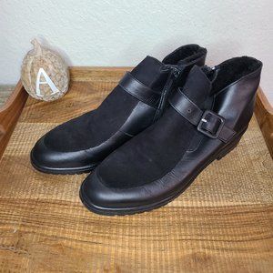 Tana Contour Sport Black Ankle Booties size 7.5